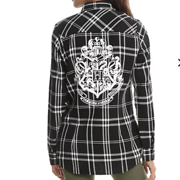Hot Topic Tops - Hot Topic Harry Potter Hogwarts Plaid Button Down